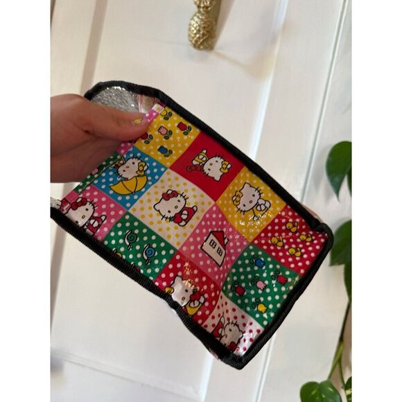 Hello Kitty by Zak! Sanrio insulated lunch bag - Picture 10 of 12